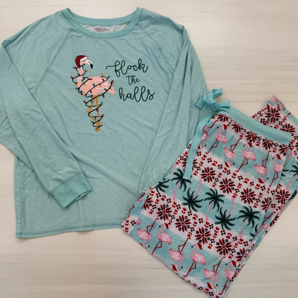 Men’s Flamingo Christmas Pajamas, XL
